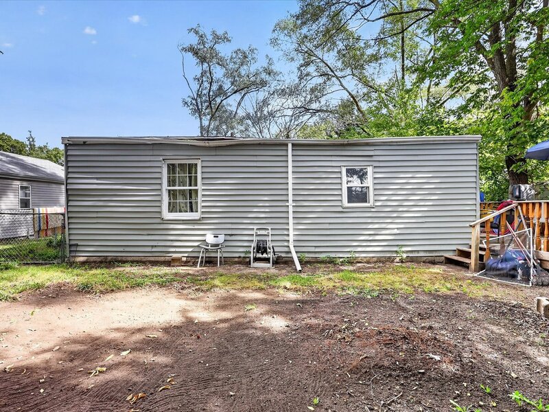 2831 Collins Street Rockford IL 61109