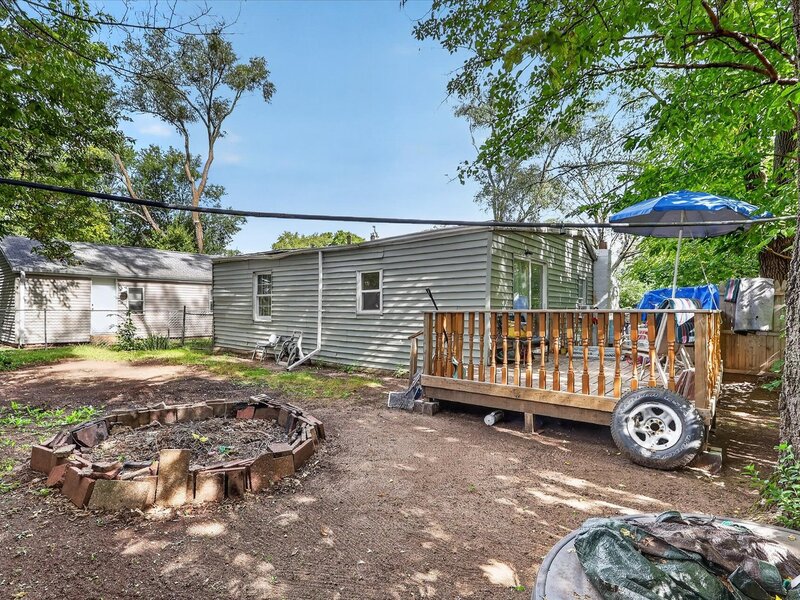 2831 Collins Street Rockford IL 61109