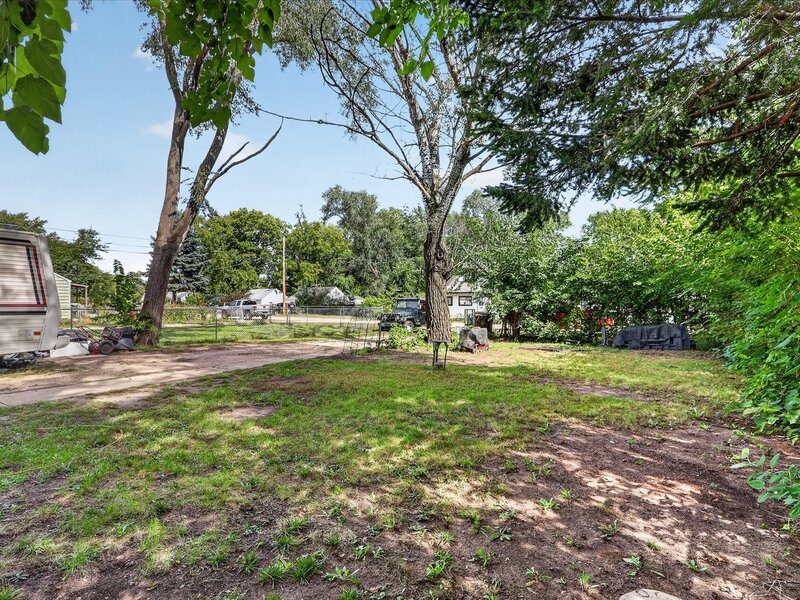 2831 Collins Street Rockford IL 61109