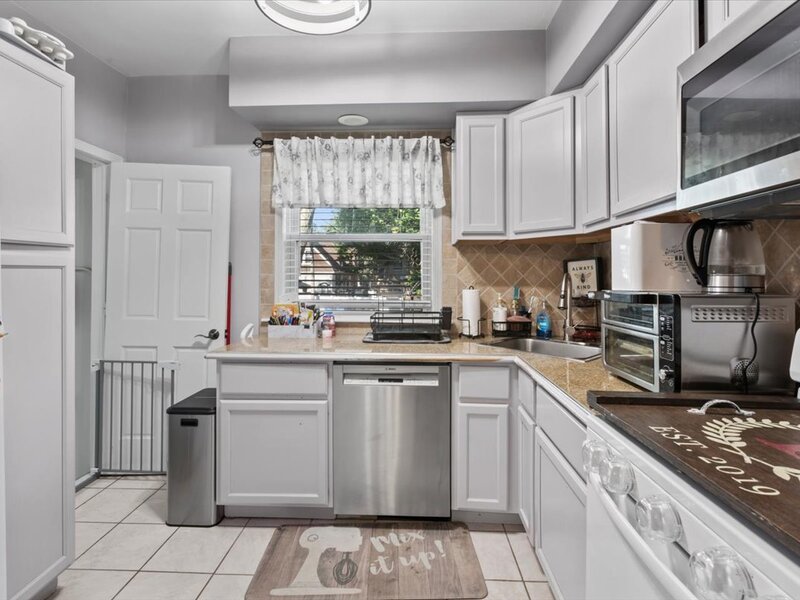 10330 S Artesian Avenue Chicago IL 60655