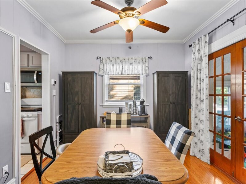 10330 S Artesian Avenue Chicago IL 60655