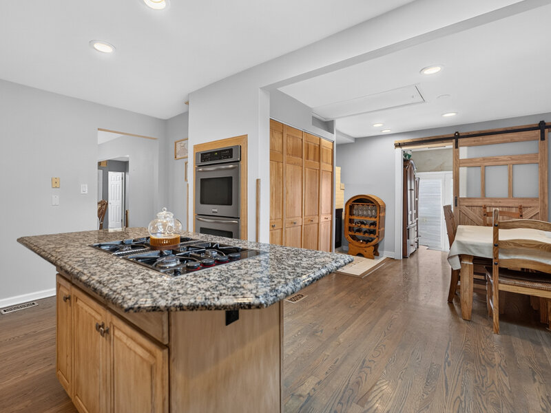 17 Deerpath Road Bensenville IL 60106