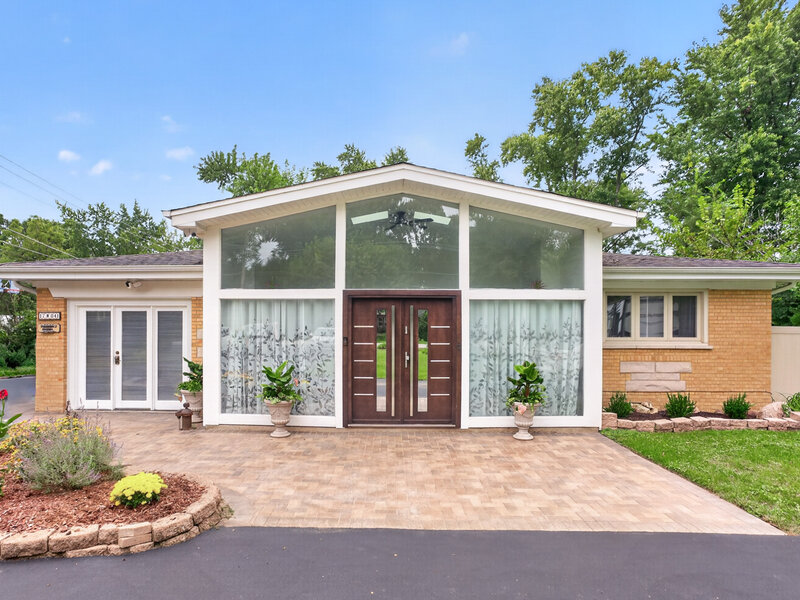 17 Deerpath Road Bensenville IL 60106