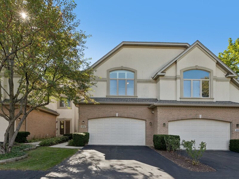 876 N Maple Avenue Palatine IL 60067