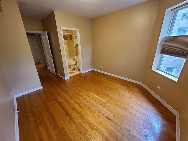 2318 W Rosemont Avenue Chicago IL 60659