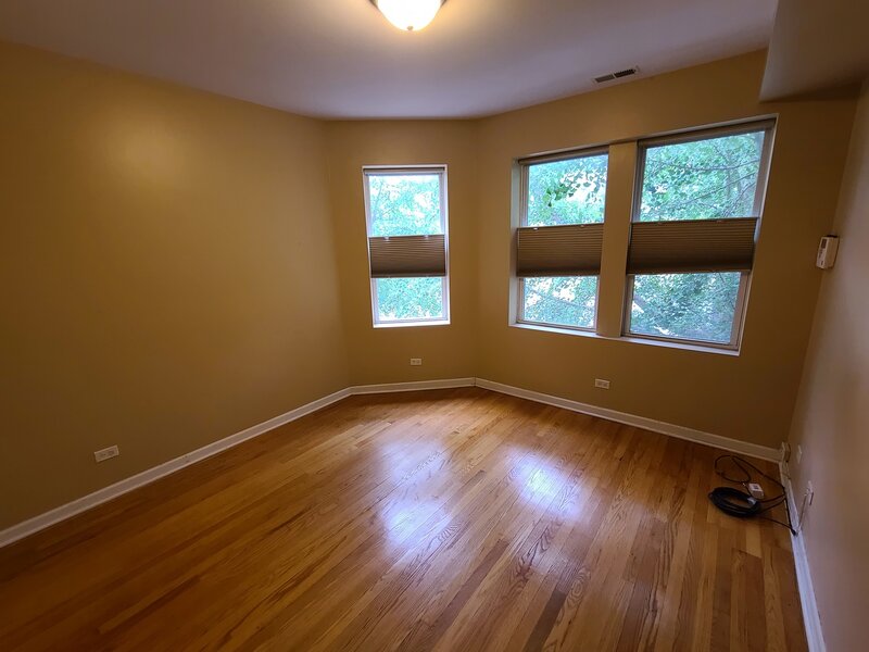 2318 W Rosemont Avenue Chicago IL 60659