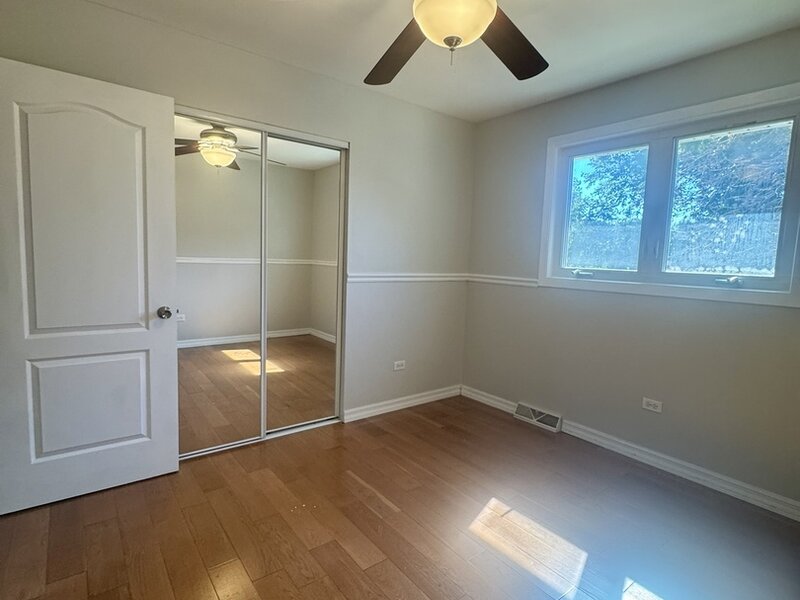 3008 W 110th Place Chicago IL 60655