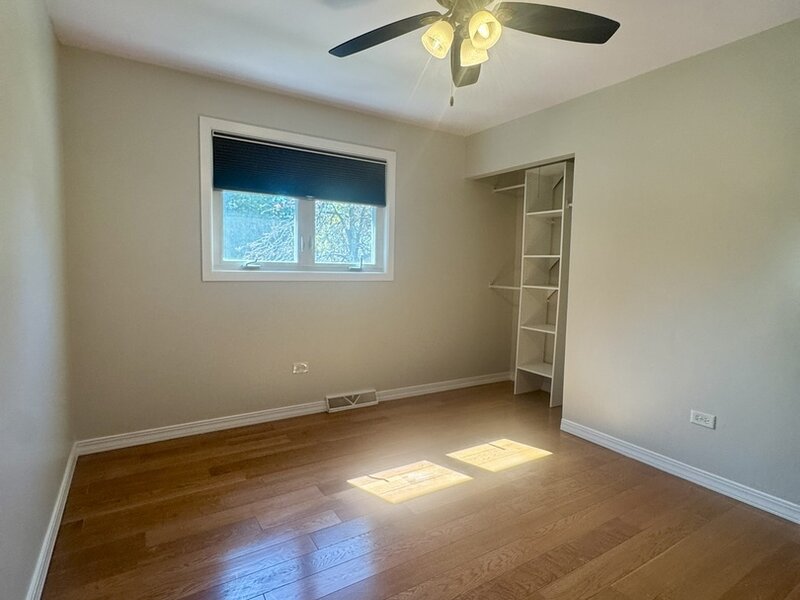 3008 W 110th Place Chicago IL 60655