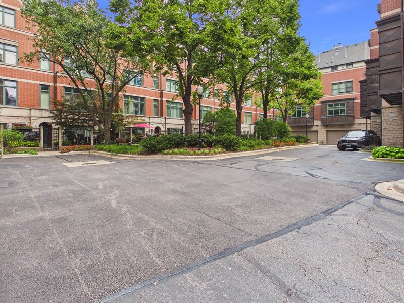 1445 S Indiana Avenue Chicago IL 60605