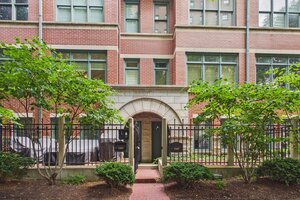 Photo of 1445 S Indiana Avenue Chicago IL 60605