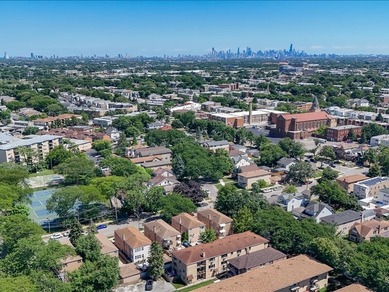 5312 W Windsor Avenue Chicago IL 60630