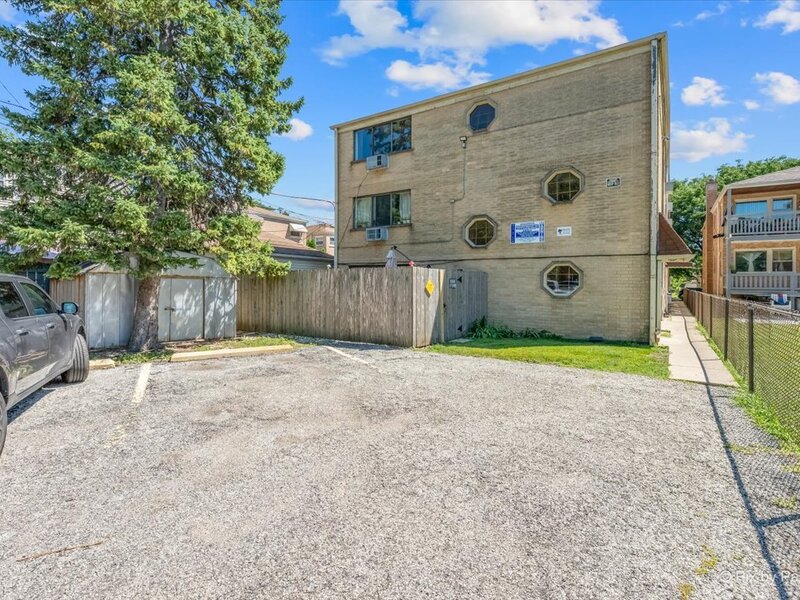 5312 W Windsor Avenue Chicago IL 60630