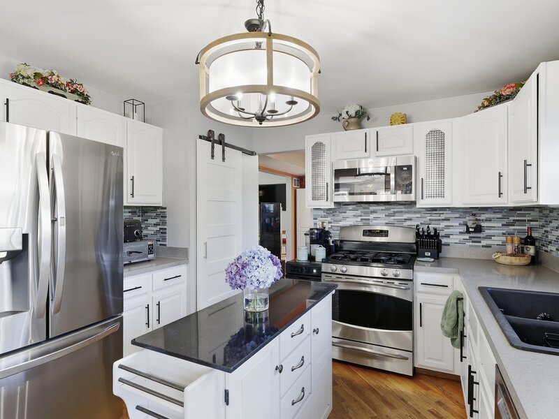 426 Badger Lane Oswego IL 60543