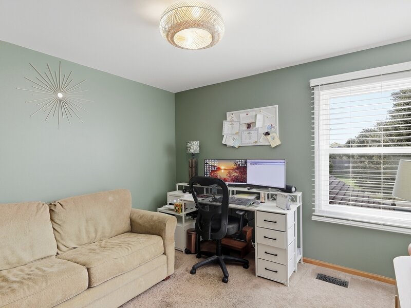 426 Badger Lane Oswego IL 60543
