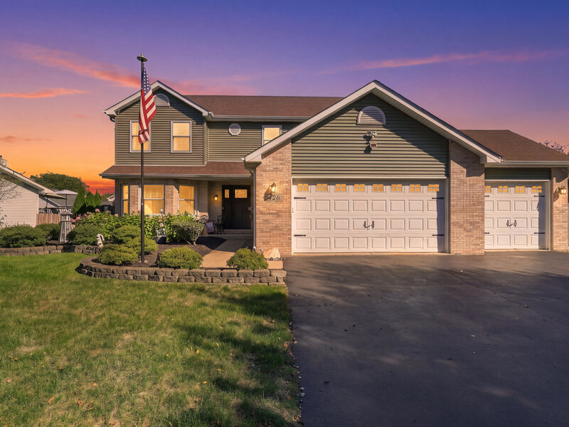 426 Badger Lane Oswego IL 60543