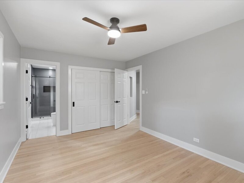 10 Linden Avenue Buffalo Grove IL 60089