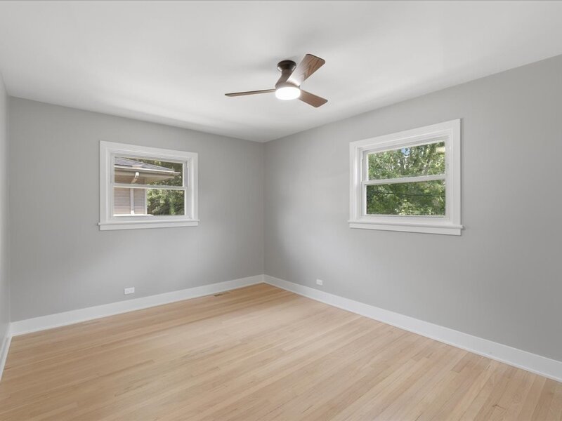 10 Linden Avenue Buffalo Grove IL 60089