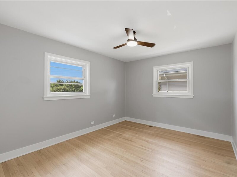 10 Linden Avenue Buffalo Grove IL 60089