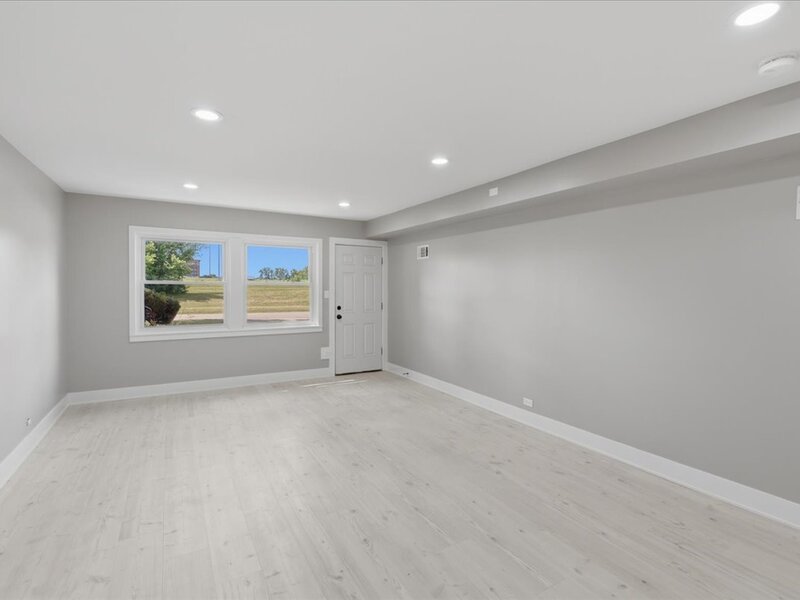 10 Linden Avenue Buffalo Grove IL 60089
