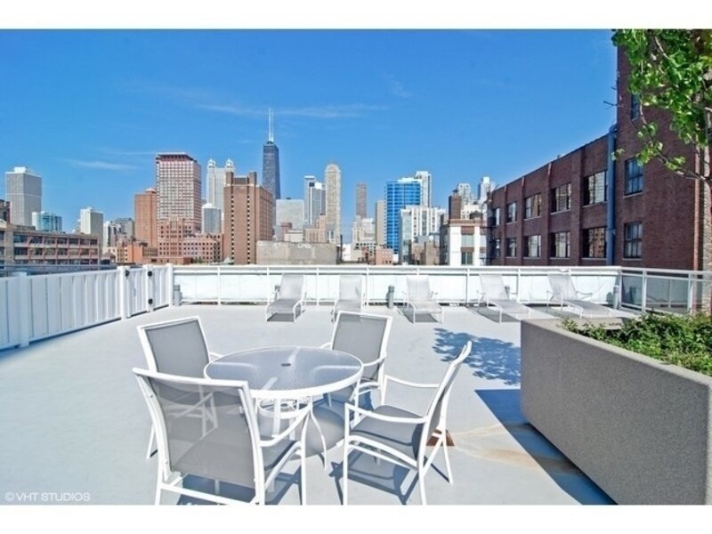 757 N Orleans Street Chicago IL 60654