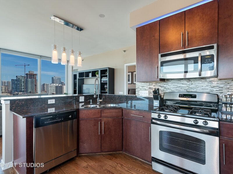 757 N Orleans Street Chicago IL 60654