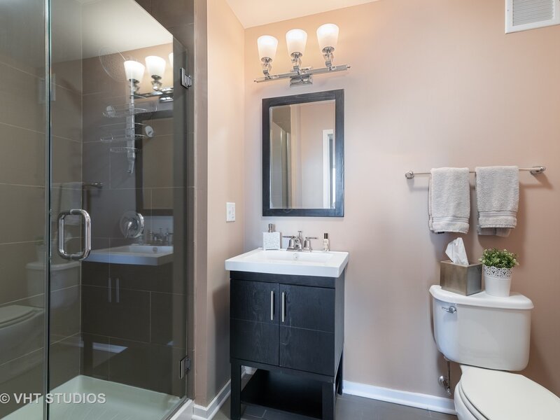 757 N Orleans Street Chicago IL 60654