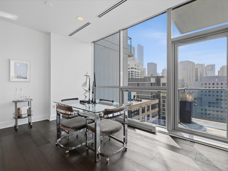 110 W Superior Street Chicago IL 60654