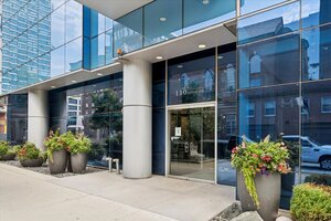 Photo of 110 W Superior Street Chicago IL 60654 Unit 1602
