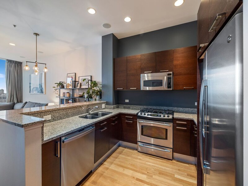 500 W Superior Street Chicago IL 60654