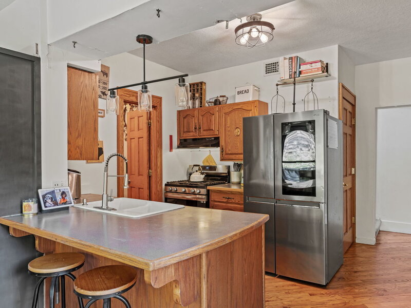 332 Forest Road Davenport IA 52803