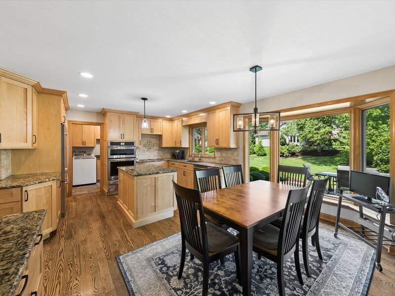 453 81st Street Burr Ridge IL 60527