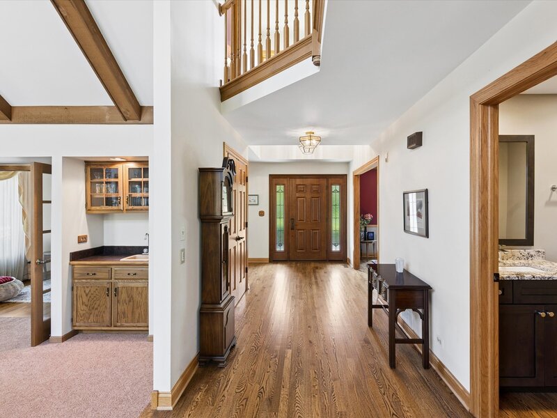 453 81st Street Burr Ridge IL 60527