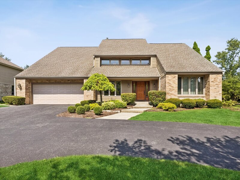 453 81st Street Burr Ridge IL 60527
