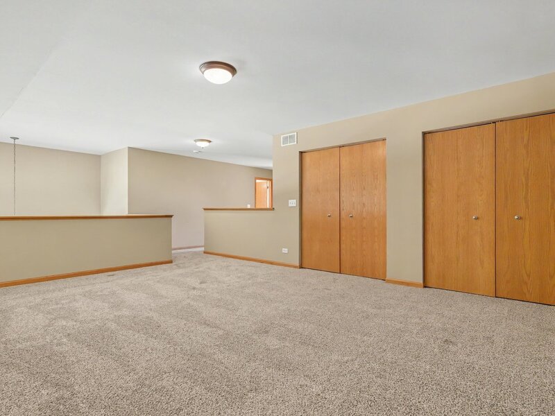 8031 Harrier Avenue Joliet IL 60431