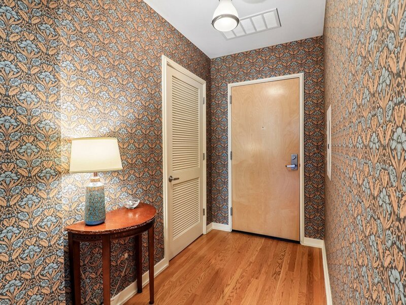 5430 N Sheridan Road Chicago IL 60640