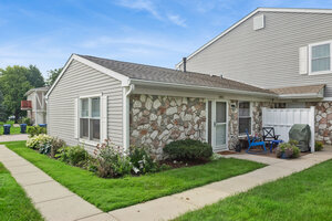 Photo of 1054 Brunswick Harbor Schaumburg IL 60193