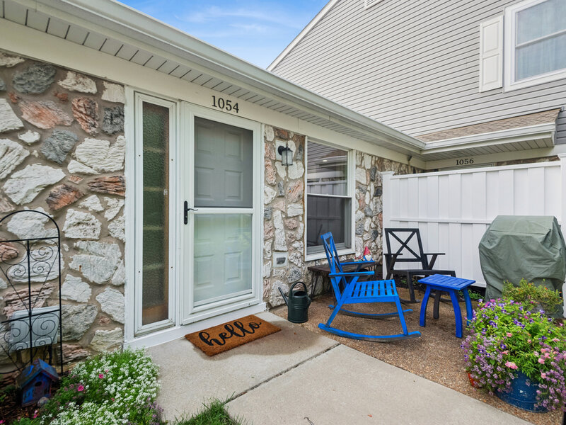 1054 Brunswick Harbor Schaumburg IL 60193