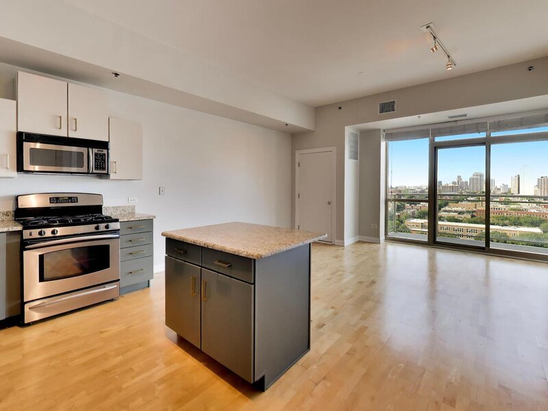 230 W Division Street Chicago IL 60610