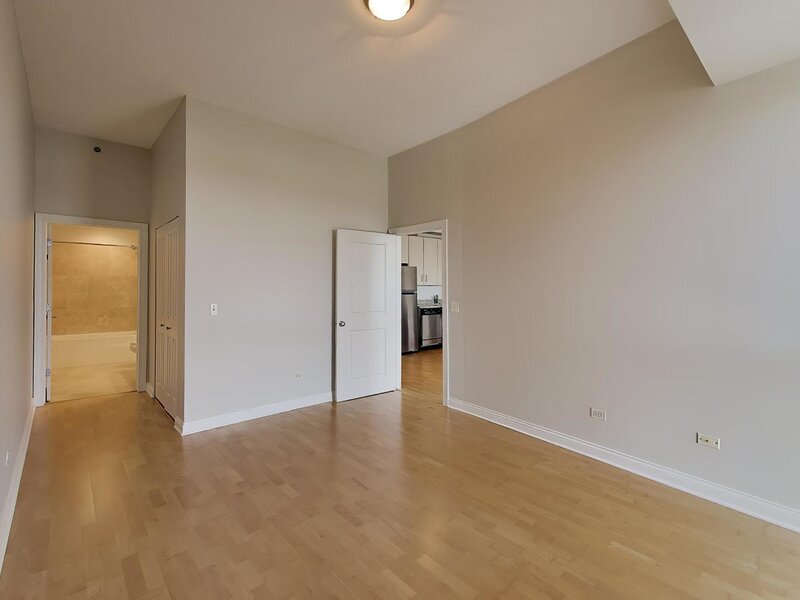 230 W Division Street Chicago IL 60610