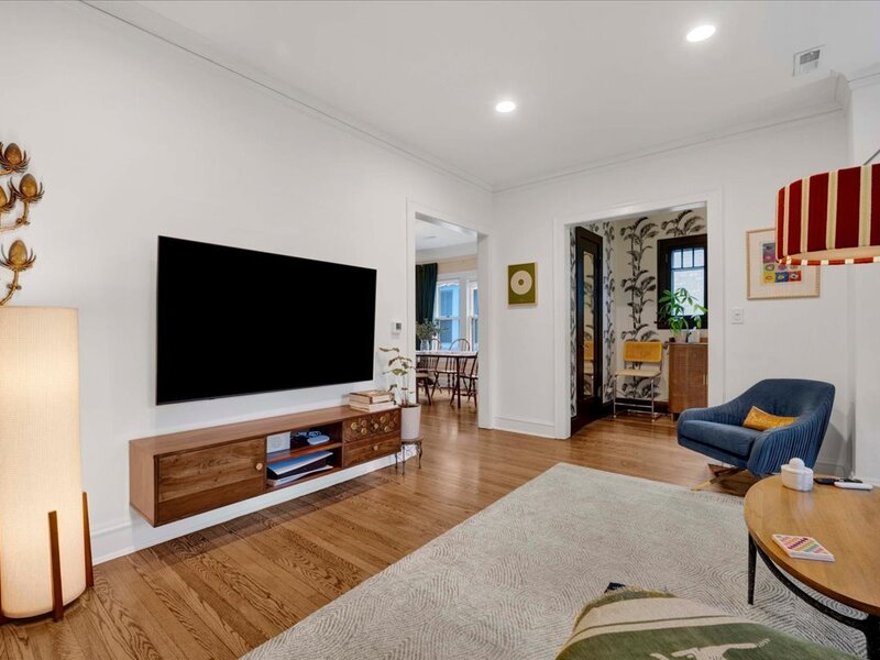 6239 N Campbell Avenue Chicago IL 60659