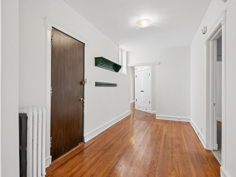5715 S Blackstone Avenue Chicago IL 60637