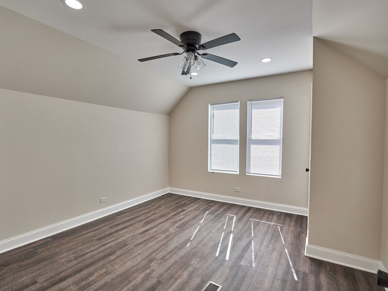 53 W 108th Street Chicago IL 60628