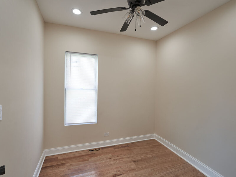 53 W 108th Street Chicago IL 60628