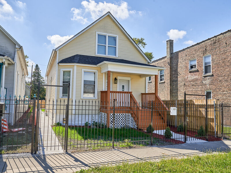 53 W 108th Street Chicago IL 60628