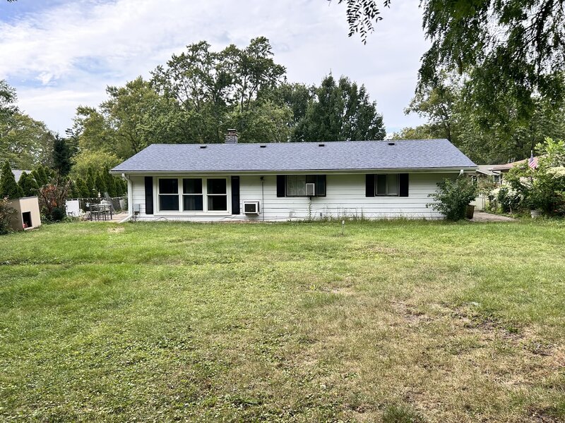227 Wellesley Lane Schaumburg IL 60193