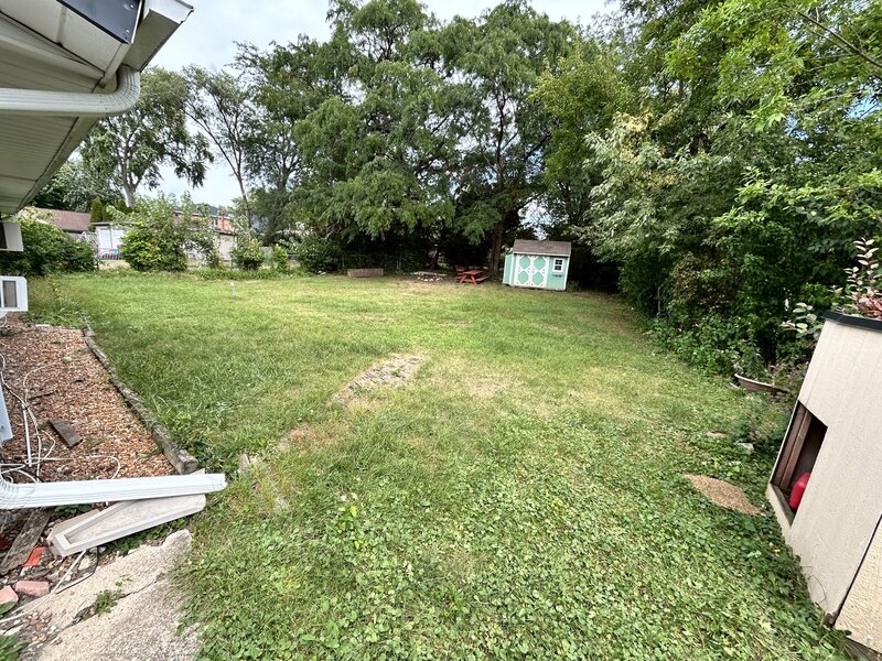 227 Wellesley Lane Schaumburg IL 60193