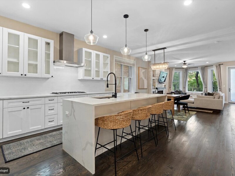 1939 N Humboldt Boulevard Chicago IL 60647