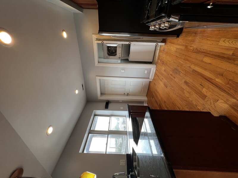 2707 W Glenlake Avenue Chicago IL 60659