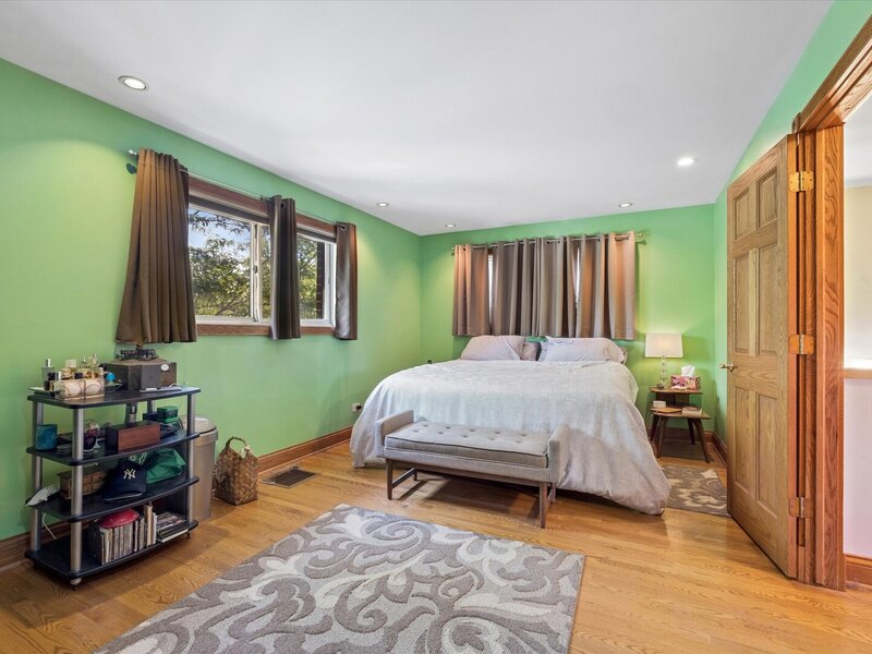 204 E 32nd Street Chicago IL 60616