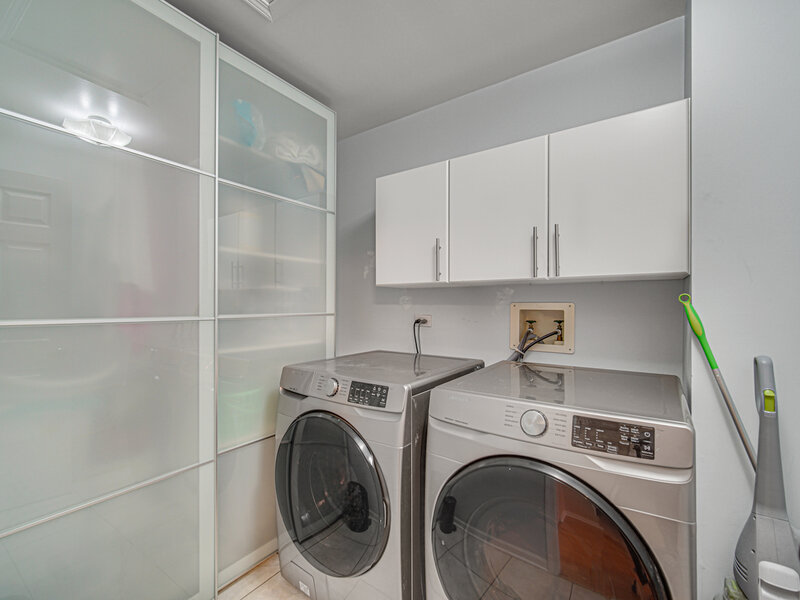 1424 Derby Lane Mundelein IL 60060